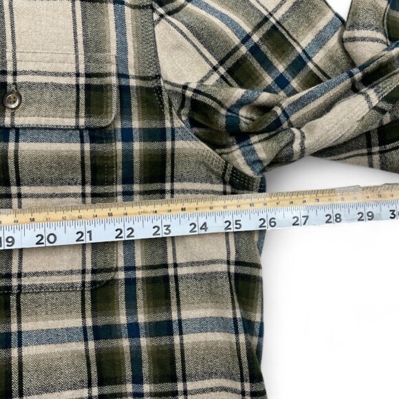 Carhartt Shirt Men's XL Plaid Flannel Original Fit Button Up Heavy 102215 - Picture 7 of 9
